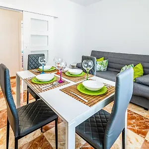  Apartamento Beautiful In With Kitchenette